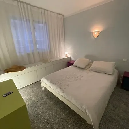 Domus شقة كانيه